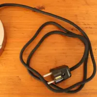 Kaiser Idell 6561 Super Tischlampe mit Schwanenhals und vernickelter Metalloberfläche. Restauriertes Vintage-Original mit markanter Formgebung und Patina.