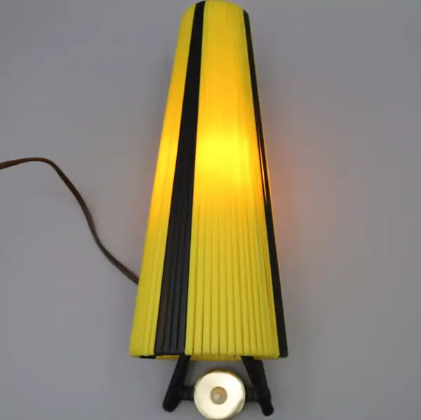 Wandlampe 1950er  Gelb Schwarz Mid-Century Vintage