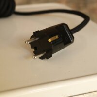 Kaiser Idell 6580 Super Doppelarm-Tischlampe von Christian Dell. Seltenes Vintage-Original mit markanter Konstruktion und klassischer Bauhaus-Ästhetik.
