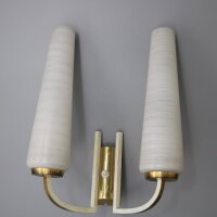 Skandinavische zweiflammige Wandlampe Messing Opalglas 1960er Mid-Century Vintage