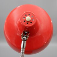 Szarvasi Tischleuchte Rot mit Schwanenhals – 1970er Space Age Vintage