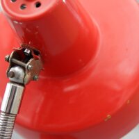 Szarvasi Tischleuchte Rot mit Schwanenhals – 1970er Space Age Vintage