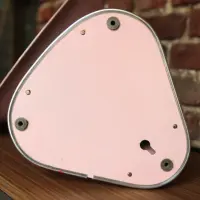 Upcycling Tisch- und Wandlampe aus historischem Heizstrahler – Pastellrosa & Chrom – 1950er/60er Rockabilly Vintage