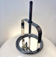 Guzzini Stehleuchte mit großem Opalschirm – Chrom – 1970er Space Age Vintage
