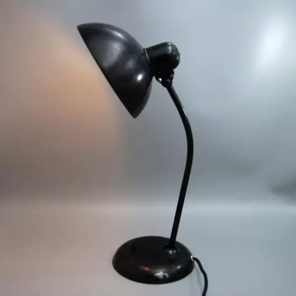 Kaiser Idell 6556 Super Tischleuchte von Christian Dell – Schwarz – geprägter Dom – Bauhaus Vintage