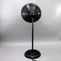 Kaiser Idell 6556 Super Tischleuchte von Christian Dell – Schwarz – geprägter Dom – Bauhaus Vintage