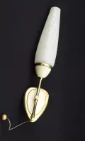 Messing Wandleuchte mit geriffeltem Opalglas –...